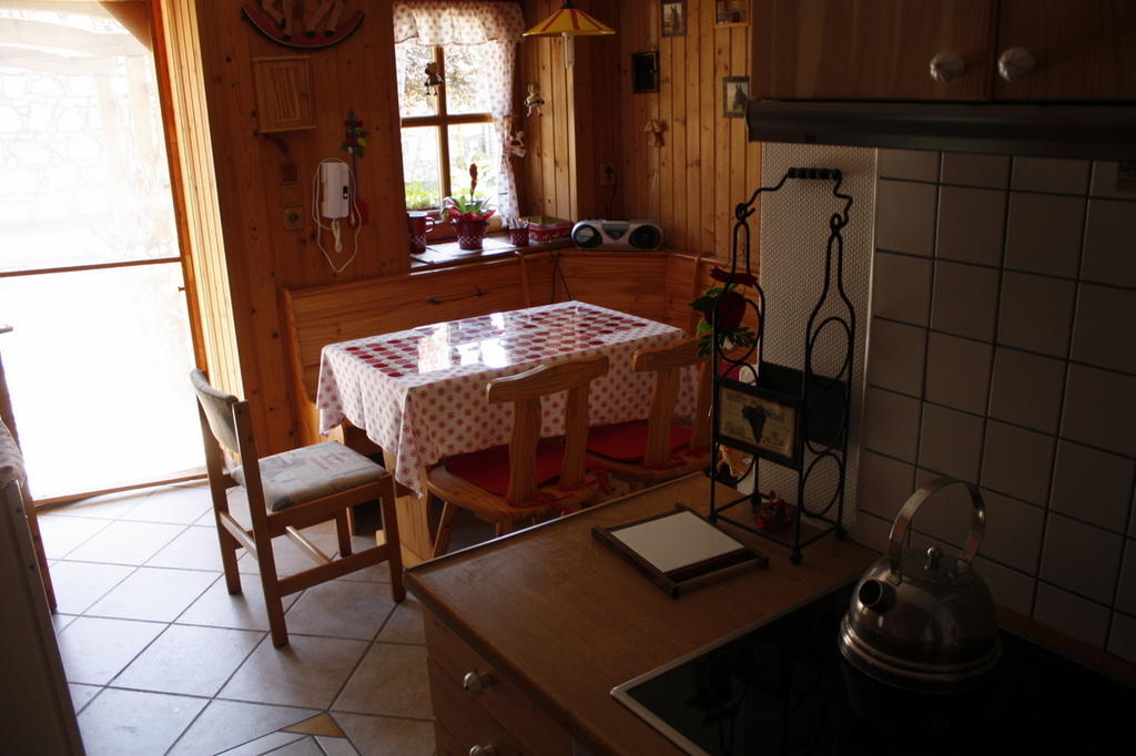 Falusi Vendeghaz Etyek Ruang foto