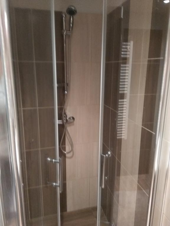 Falusi Vendeghaz Etyek Bagian luar foto